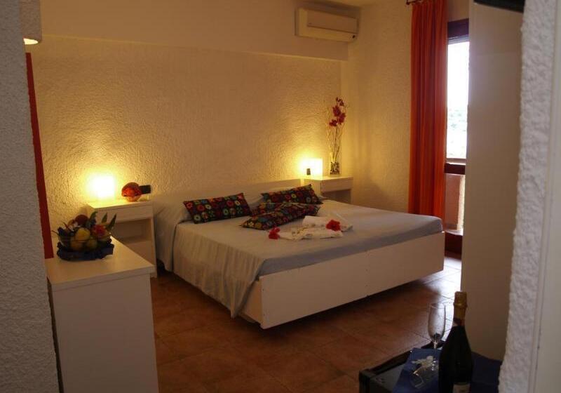 リゾートホテル Club Esse Cala Bitta