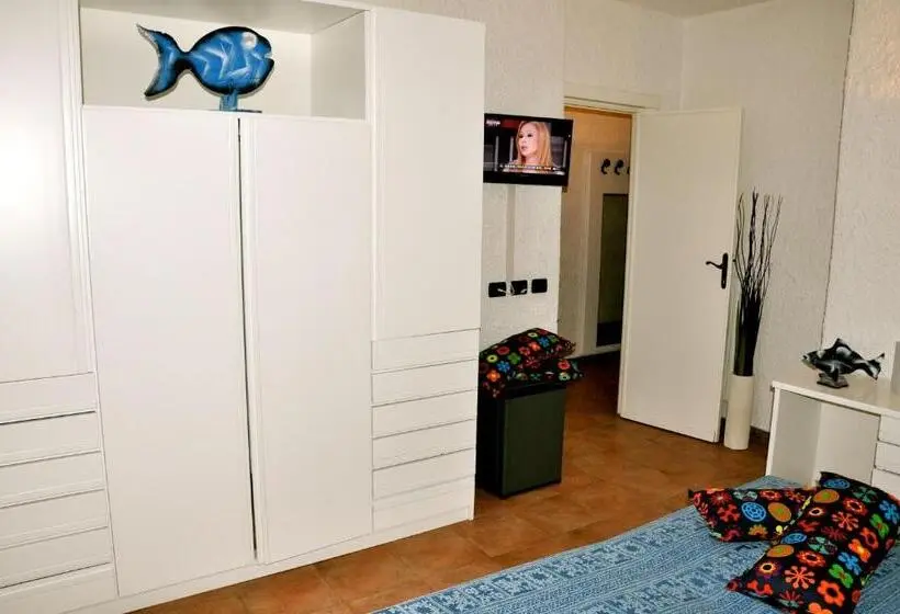 استراحتگاه Club Esse Cala Bitta