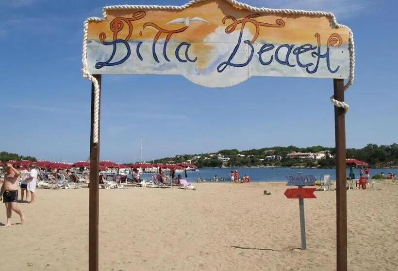 استراحتگاه Club Esse Cala Bitta