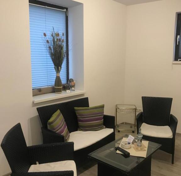 ユースホステル Gasthof Und Pension Zur Frischen Quelle