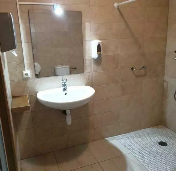 Albergue Porta Real No Bike Storage