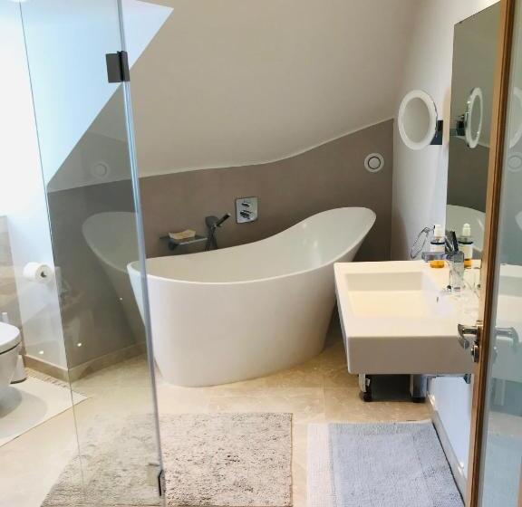 مبيت وإفطار College View