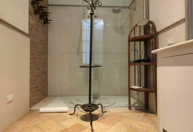 Aamiaismajoitus (B&B) La Casa Nel Borgo