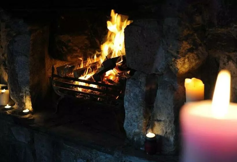 Aamiaismajoitus (B&B) Lower Barns Guest House