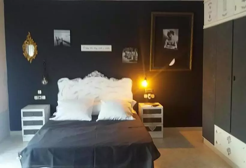 تختخواب و صبحانه Villa Los Angeles Piscine Privée Pour 20 Personnes
