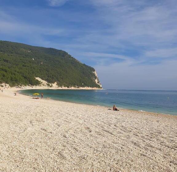 مبيت وإفطار Villa Sibilla