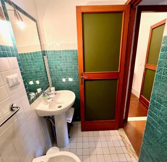 مبيت وإفطار Villa Sibilla