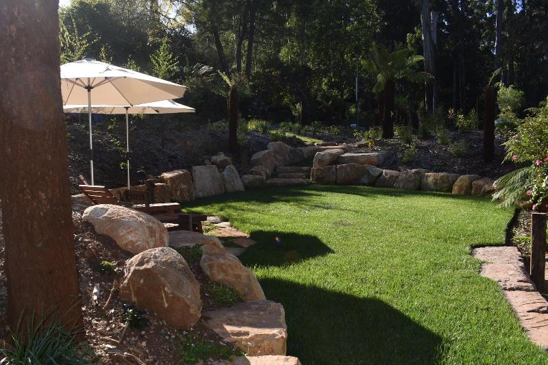 Garden Cottage At Fern Falls Cottages