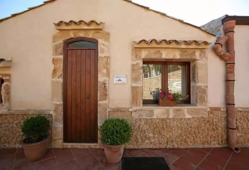 簡易ホテル Casale Del Golfo