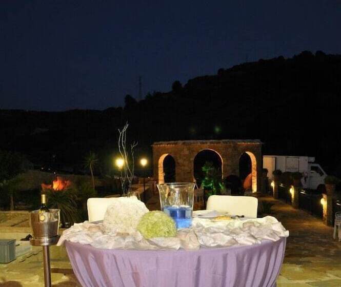 فندق فئة نجمة واحدة Casale Del Golfo