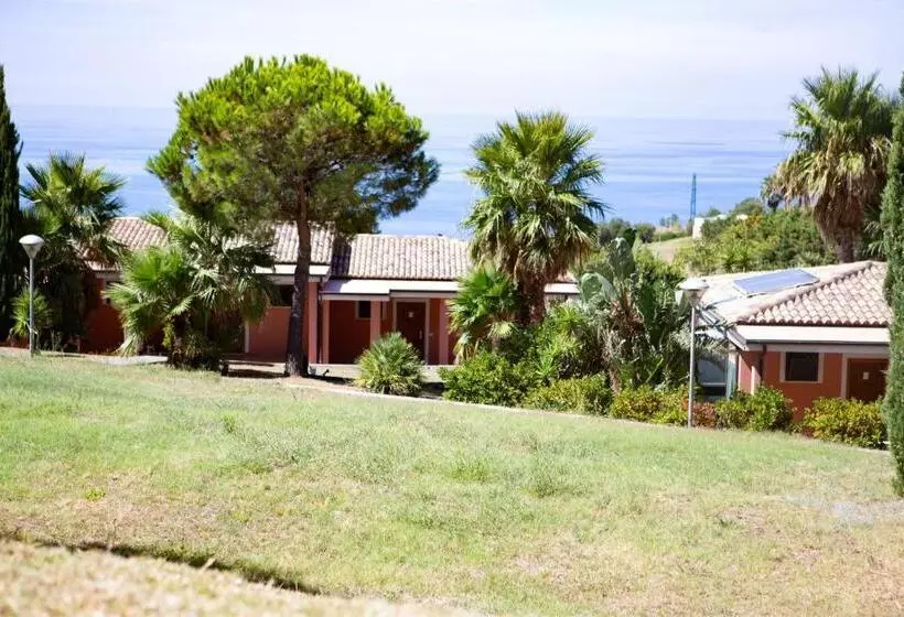 Hostelli Villaggio Club Baia Di Dino