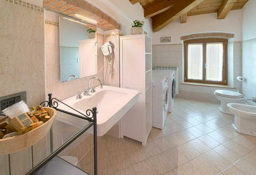 בית מלון כפרי Agriturismo Corte Albarel