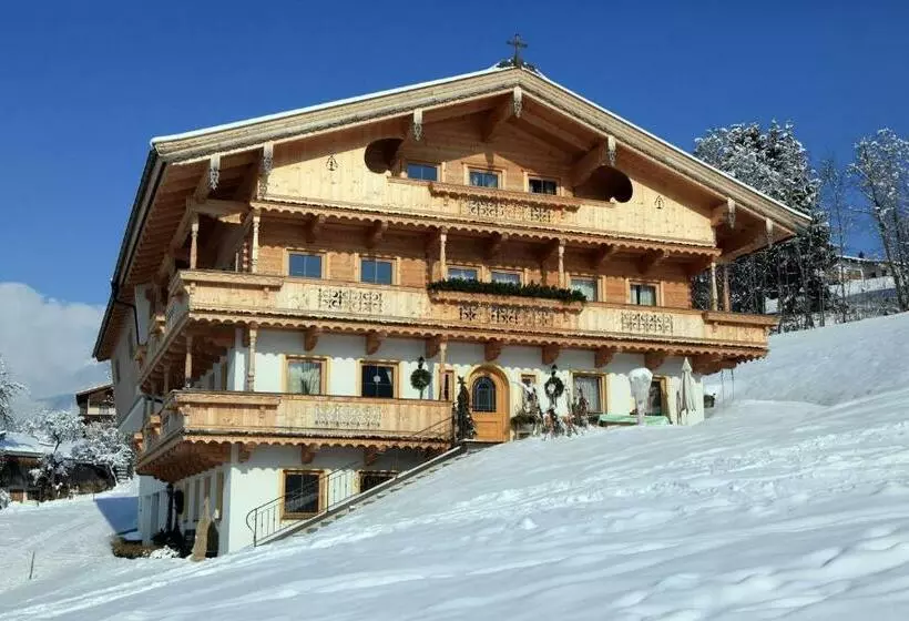 Hotelli Bauernhof Glanzern
