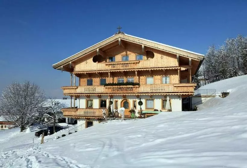 Hotelli Bauernhof Glanzern