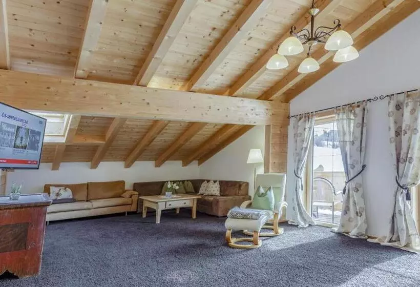 Hotelli Bauernhof Glanzern