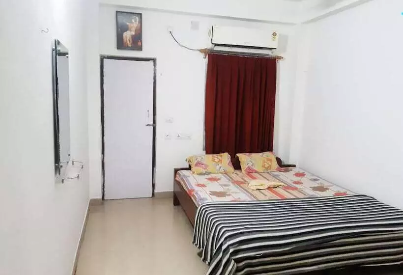 Hotelli Goroomgo Sandhya Guest House Digha