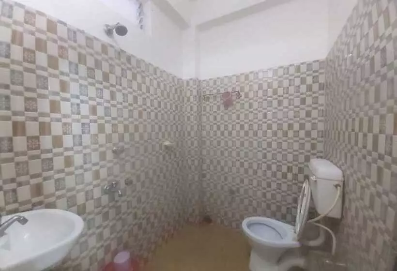 Hotelli Goroomgo Sandhya Guest House Digha
