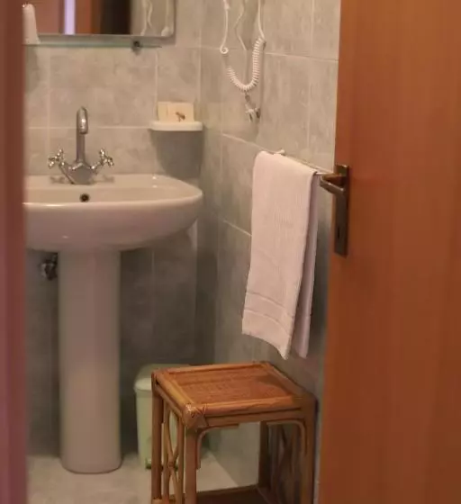 هتل Pavì Delle 5 Terre