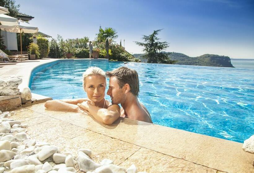 Otel Residence Madrigale