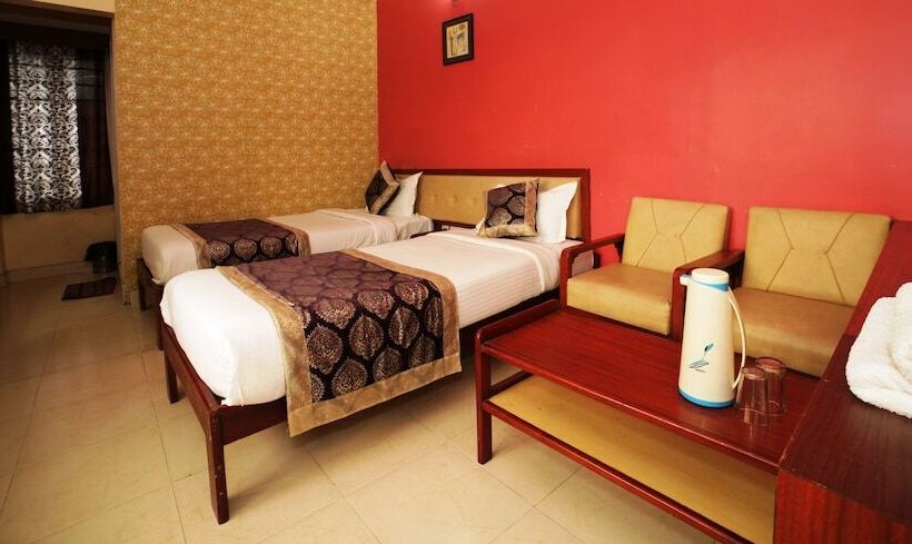 בית מלון כפרי Satkar