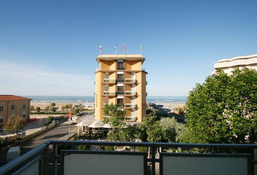 هتل Sole Mio Rimini