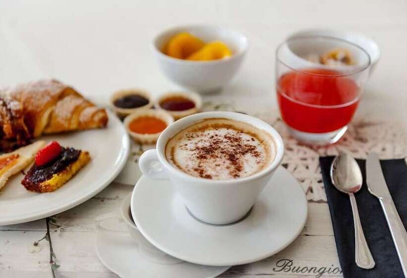 هتل Sole Mio Rimini