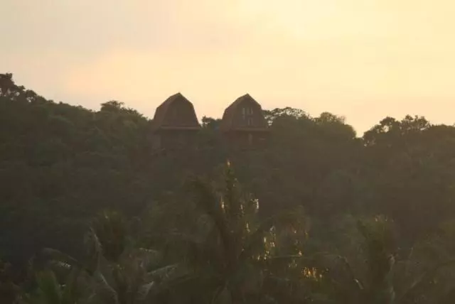 Pension Cocohuts