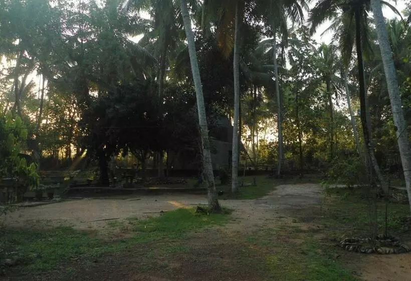 Majatalo Elegant Hamlets Home Stay