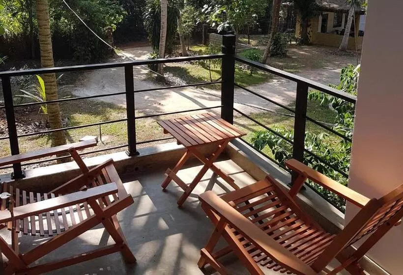 Majatalo Elegant Hamlets Home Stay