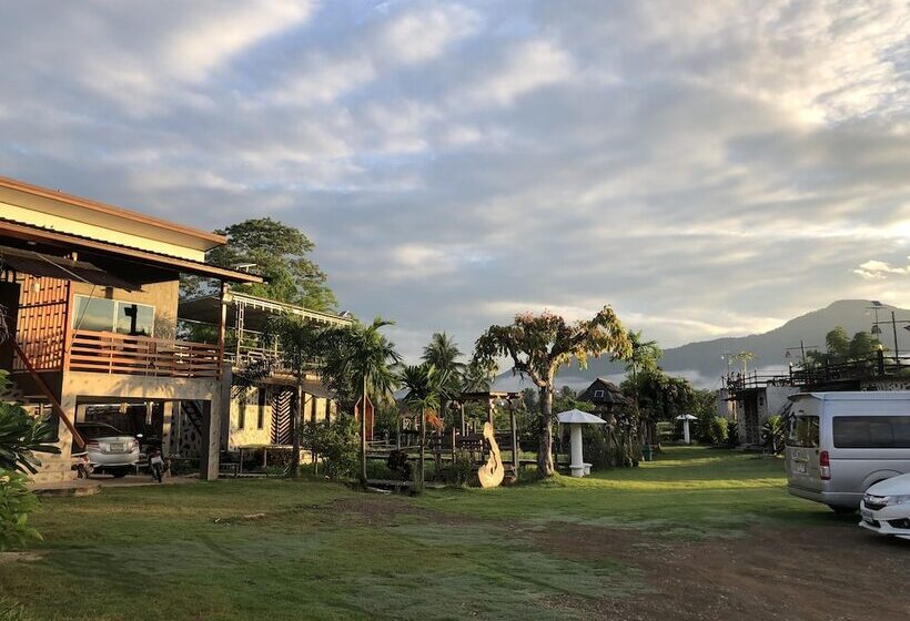 Pensió Hinpha Homestay