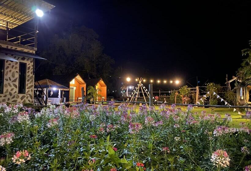 Pensió Hinpha Homestay