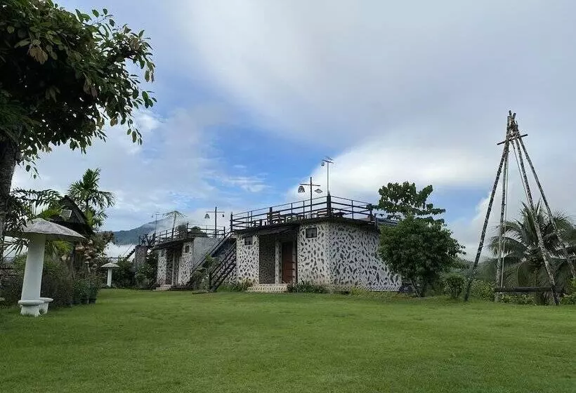 Majatalo Hinpha Homestay