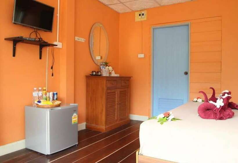 هتل Kohjum Sea Beach Resort