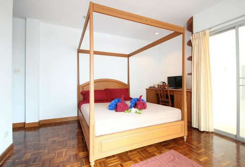 هتل Kohjum Sea Beach Resort