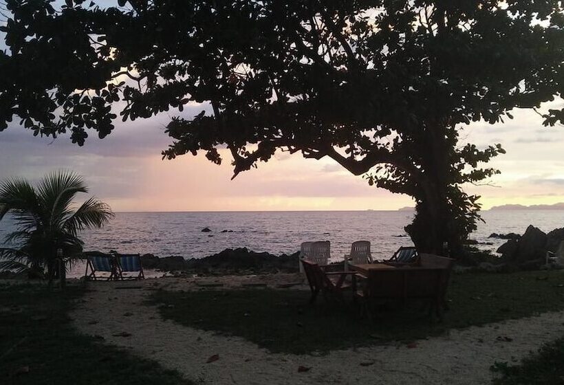 هتل Kohjum Sea Beach Resort