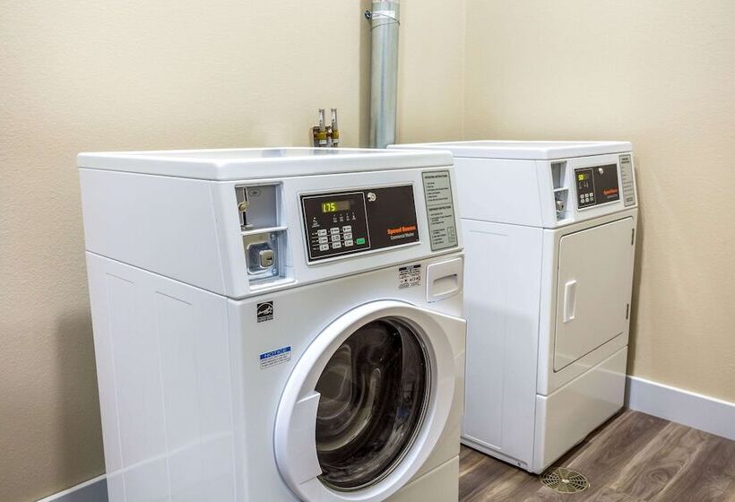 בית מלון כפרי Sleep Inn Logan Ohio Hocking Hills