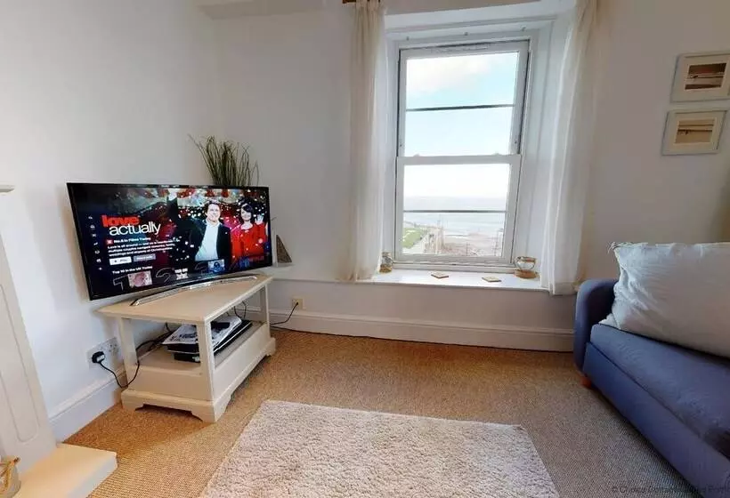 Ilfracombe Raphael 2 Bedrooms