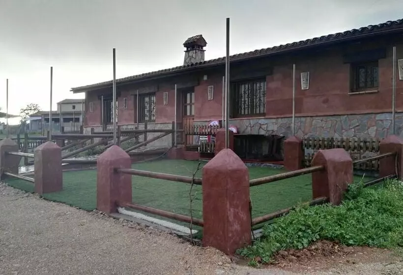 پانسیون Casa Rural El Pinar Ii