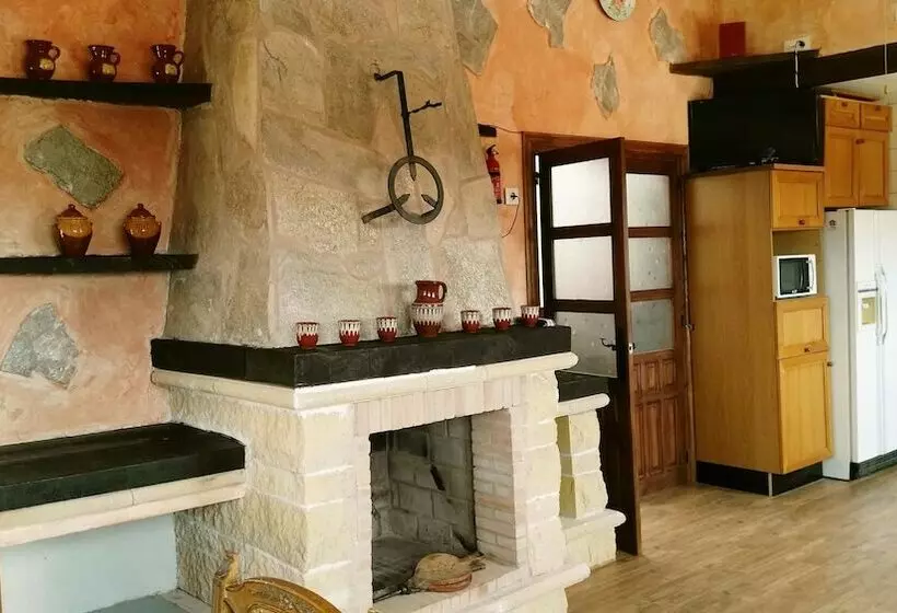 پانسیون Casa Rural El Pinar Ii