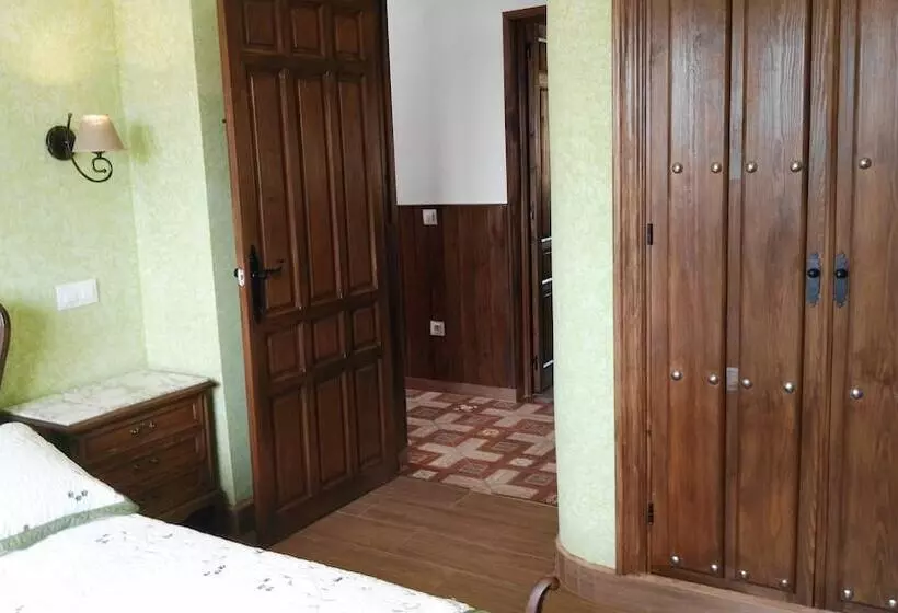 پانسیون Casa Rural El Pinar Ii