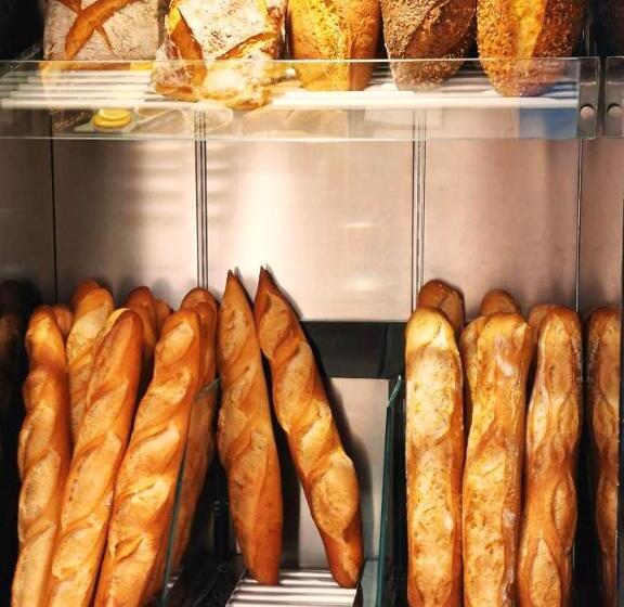 ベッドアンドブレックファースト La Maison Barnoin   Gîtes Et Chambres