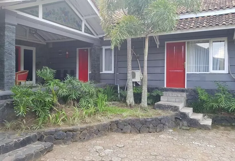 Hotel Alamanda Garut