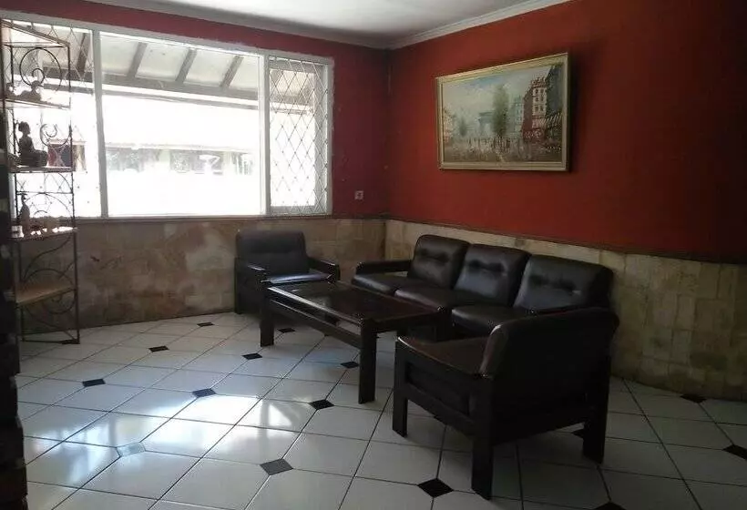 Hotel Alamanda Garut