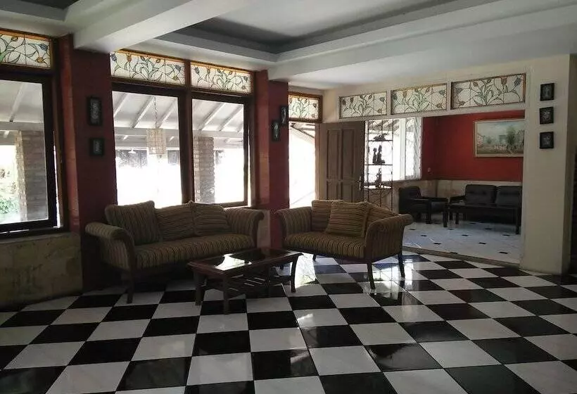 Hotel Alamanda Garut