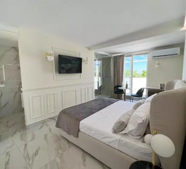 ホテル Anama B&b