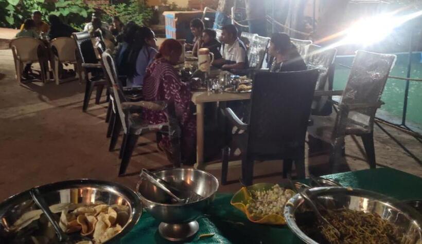 בית מלון כפרי Bungalow Resort Panorama Matheran