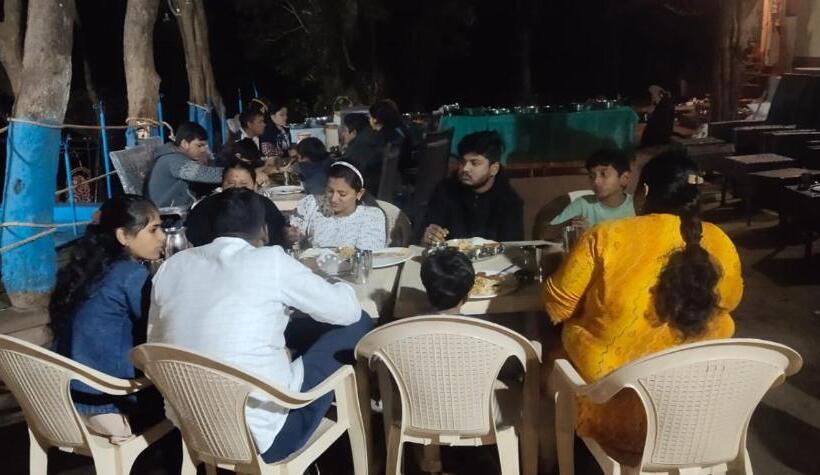 בית מלון כפרי Bungalow Resort Panorama Matheran