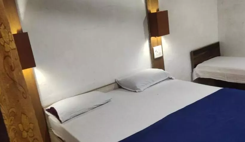 Hotelli Bungalow Resort Panorama Matheran