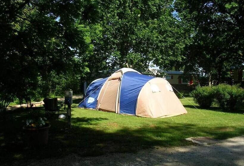 فندق Camping Les Tilleuls Chalets