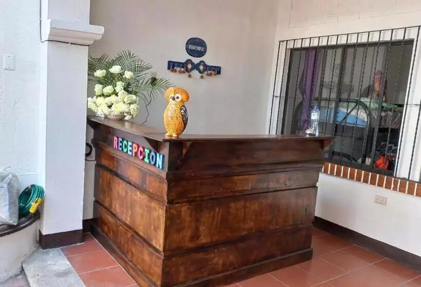 هتل Hospedaje El Viajero Antigua Ll